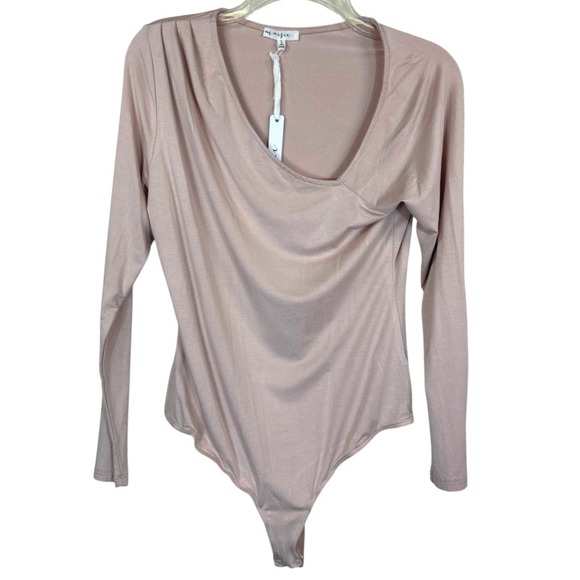 NWT Maisie Long Sleeve Bodysuit‎ Asymmetrical Neckline Casual Top Small Nude - Picture 1 of 9